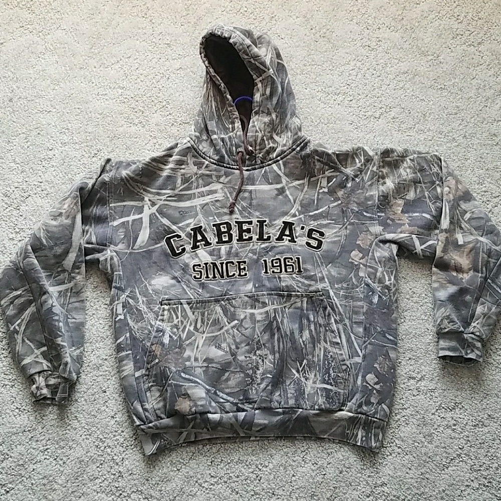 Cabelas hooded sweat shirt